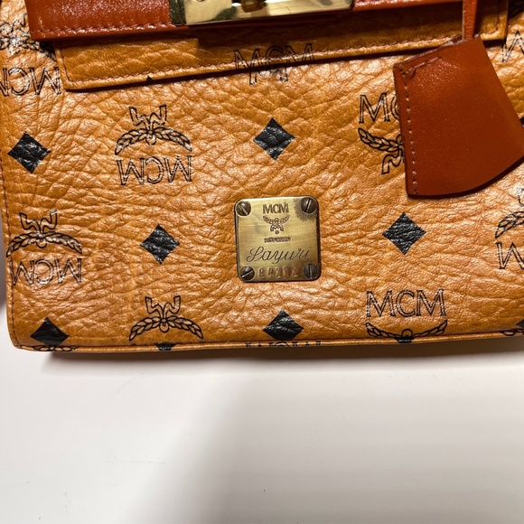 MCM RARE Visetos Kelly Mini Handbag Brown Leather Shoulder Crossbody Bag vintage - Picture 2 of 15